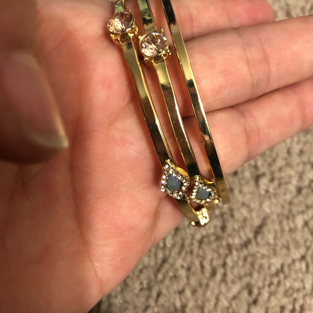 Jewelry - Picture 7 of 7
